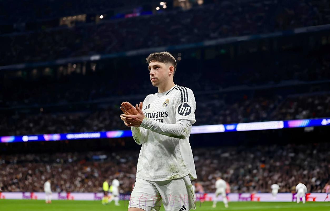 西媒:皇马担心巴尔韦德伤势 球员决心在欧冠复出